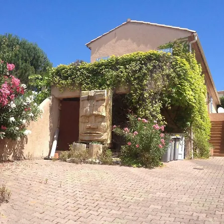 Apartment Les Lauriers